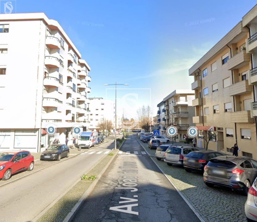 Negócio para Venda em Ermesinde Foto 1