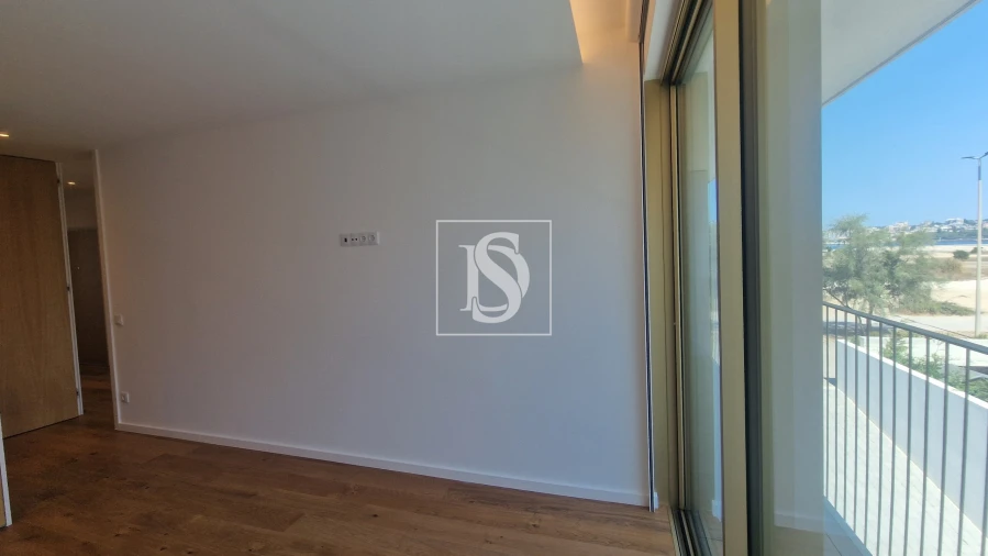 Apartamento T2 para Venda em Canidelo Foto 12