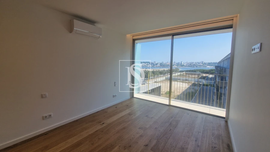 Apartamento T2 para Venda em Canidelo Foto 7