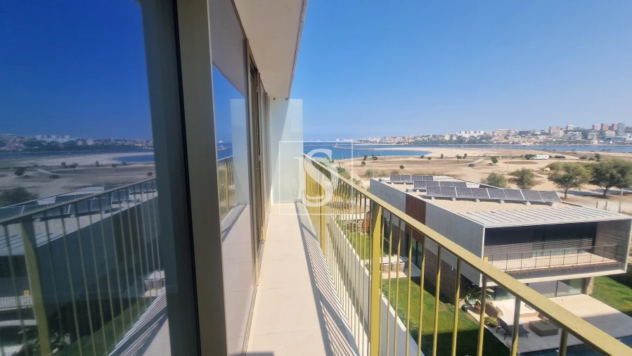 Apartamento T2 para Venda em Canidelo Foto 6