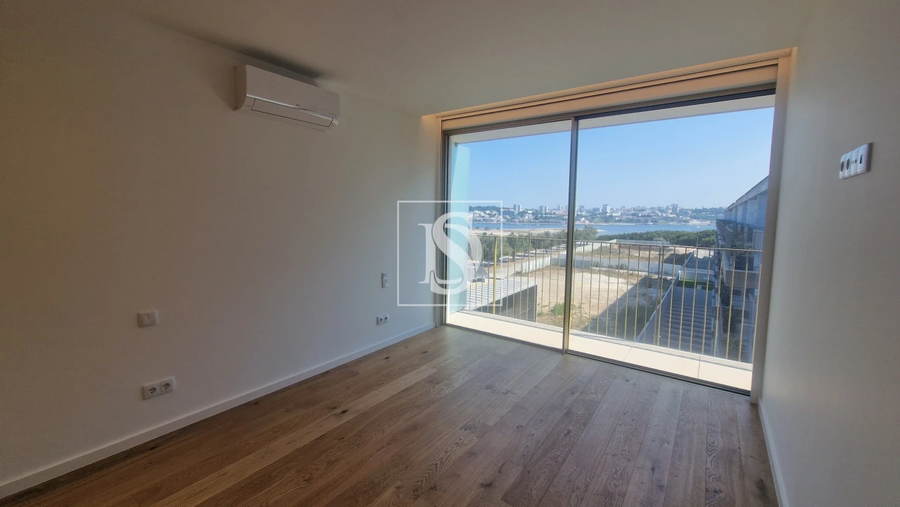 Apartamento T2 para Venda em Canidelo Foto 7