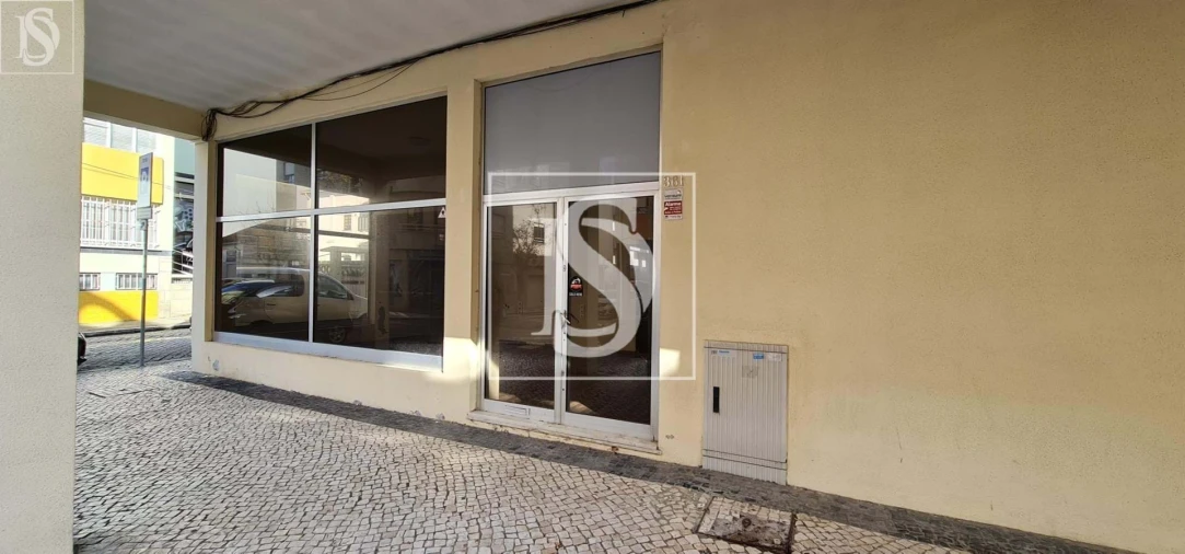 Negócio para Venda em Espinho Foto 2