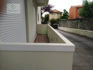 Apartamento T3 para Venda em Lordelo do Ouro e Massarelos