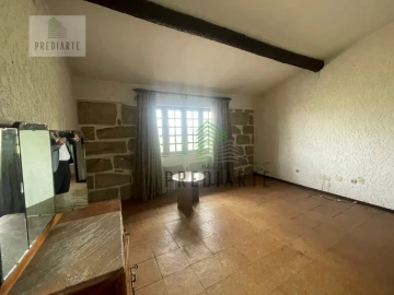 Moradia T4 para Venda em Oliveira do Douro