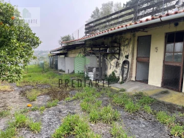 Moradia T4 para Venda em Oliveira do Douro