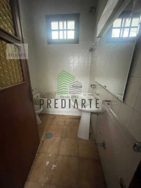 Moradia T4 para Venda em Oliveira do Douro