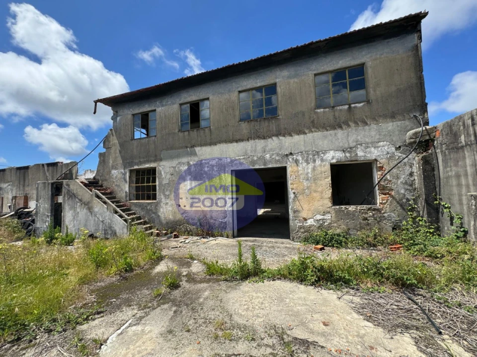 Armazém para Venda em Santa Maria de Lamas Foto 4