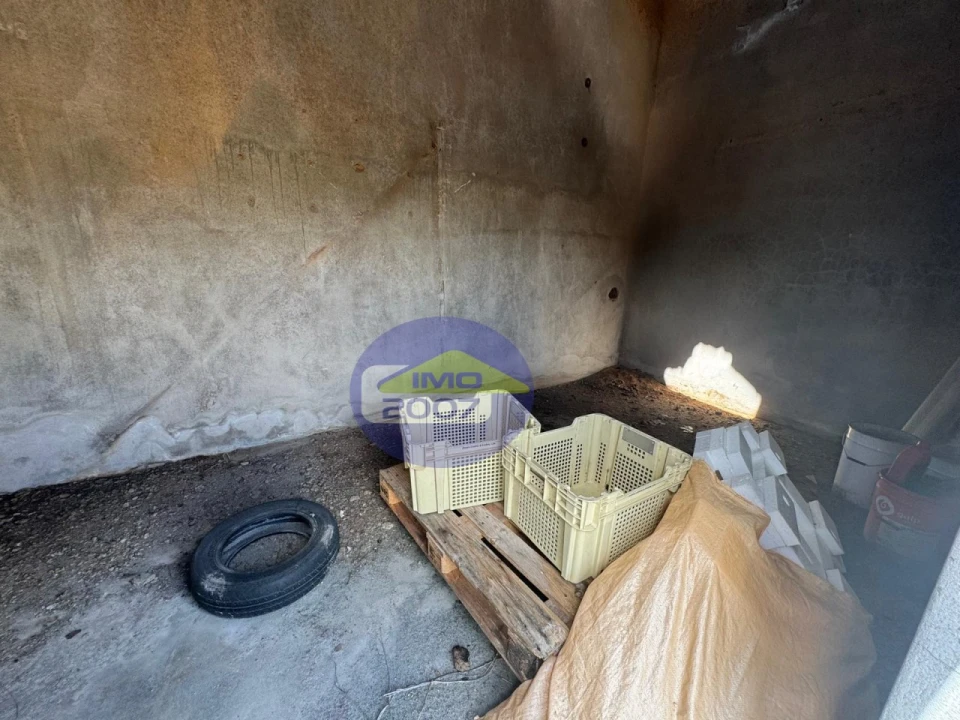 Armazém para Venda em Santa Maria de Lamas Foto 18