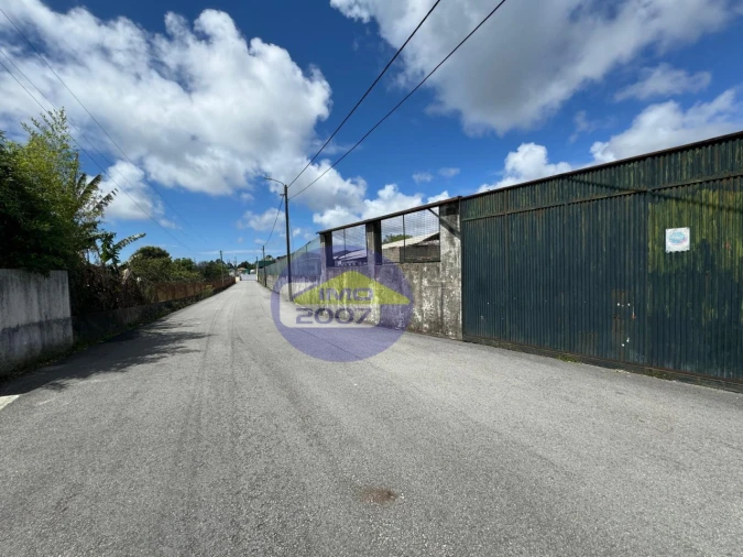 Armazém para Venda em Santa Maria de Lamas Foto 1