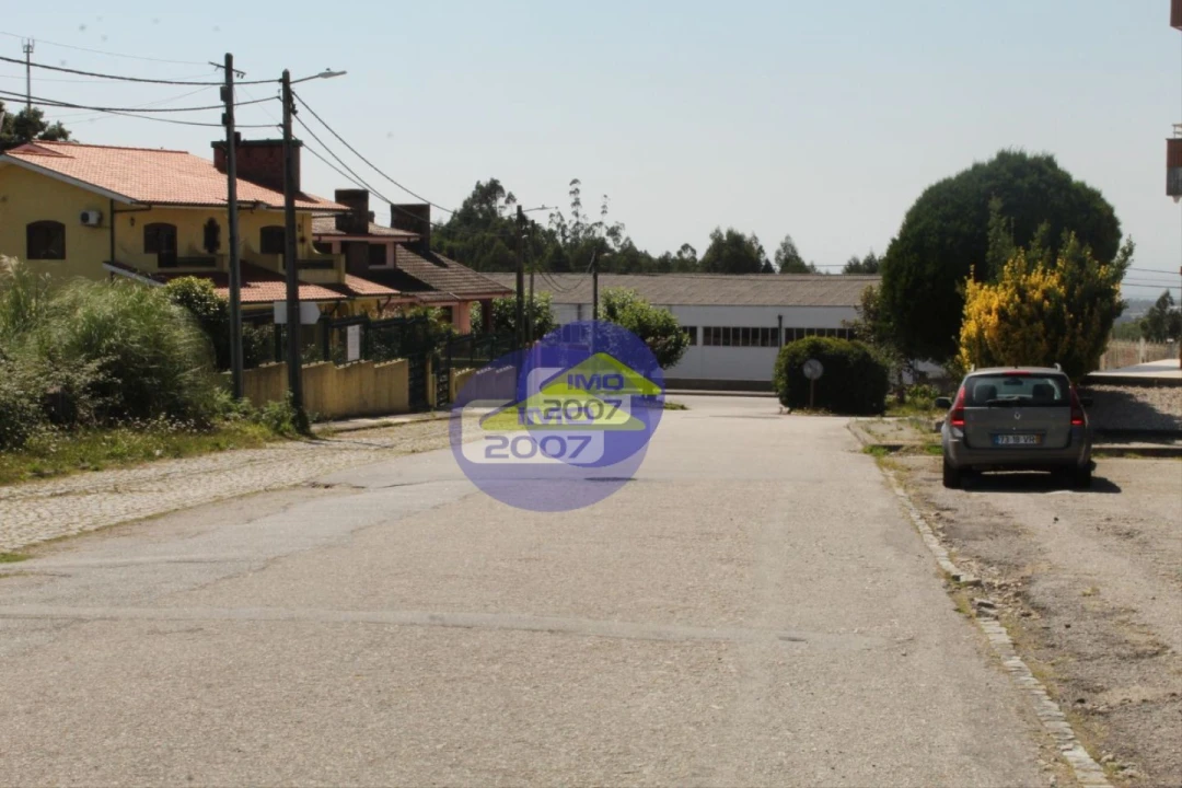 Terreno para Venda em Mozelos Foto 10