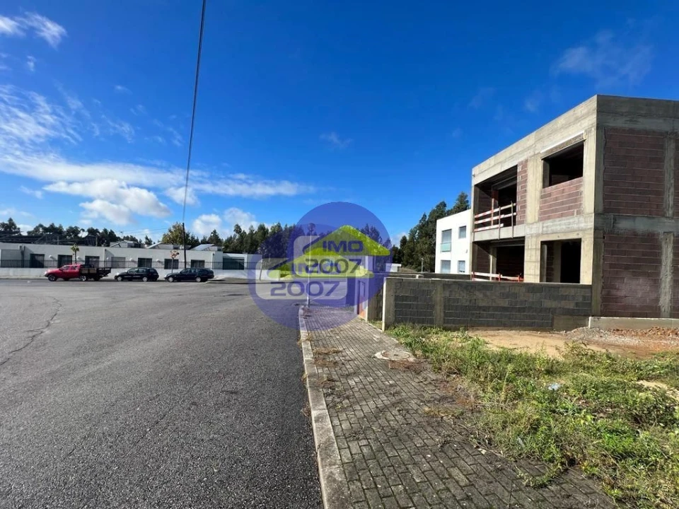 Terreno para Venda em Lobão, Gião, Louredo e Guisande Foto 13