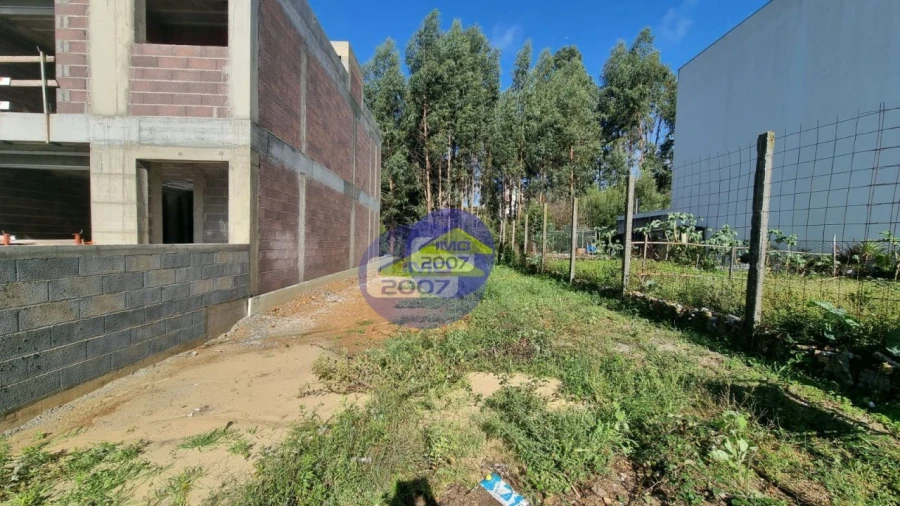 Terreno para Venda em Lobão, Gião, Louredo e Guisande Foto 9