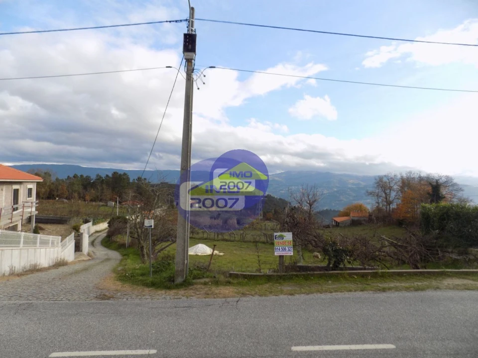 Terreno para Venda em Valadares Foto 2