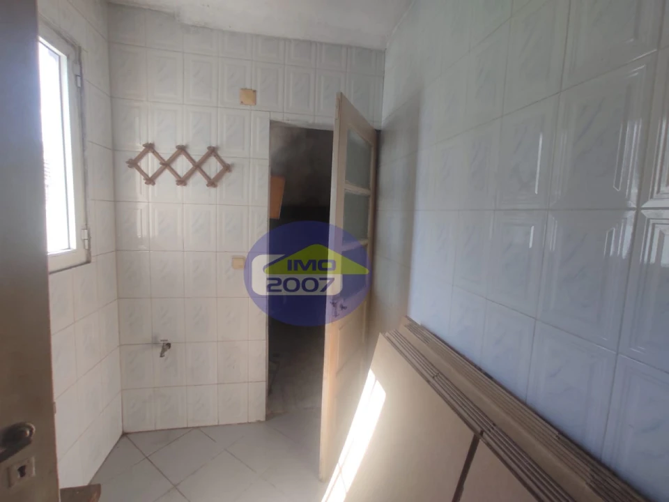 Moradia T3 para Venda em Mozelos Foto 10