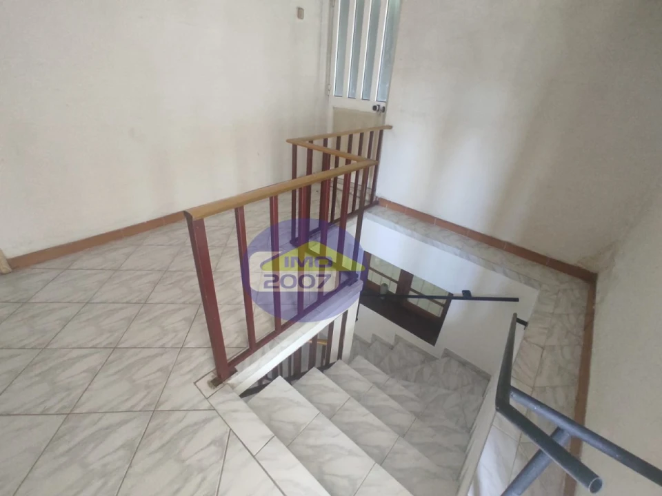 Moradia T3 para Venda em Mozelos Foto 2