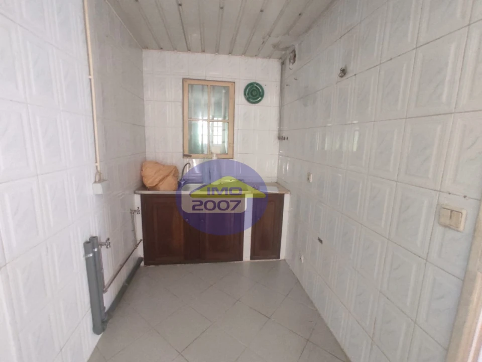 Moradia T3 para Venda em Mozelos Foto 28