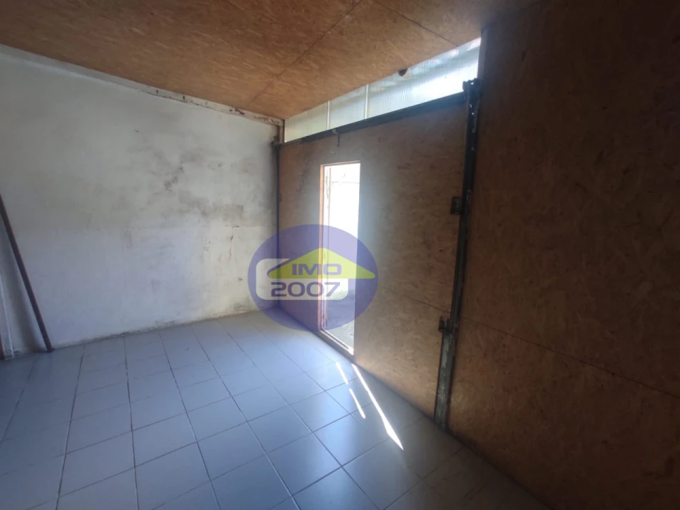 Moradia T3 para Venda em Mozelos Foto 29