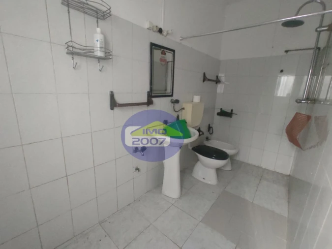 Moradia T3 para Venda em Mozelos Foto 11