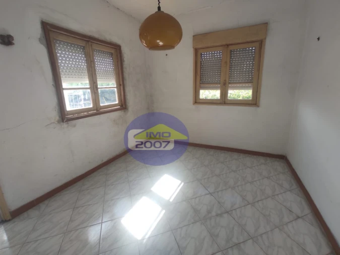 Moradia T3 para Venda em Mozelos Foto 16