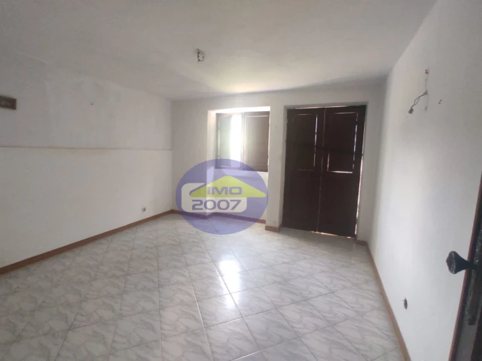 Moradia T3 para Venda em Mozelos Foto 27