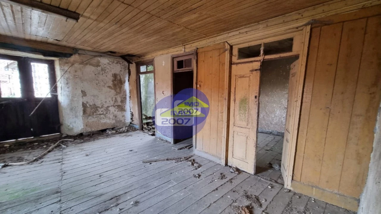 Moradia T5 para Venda em Rossas Foto 10