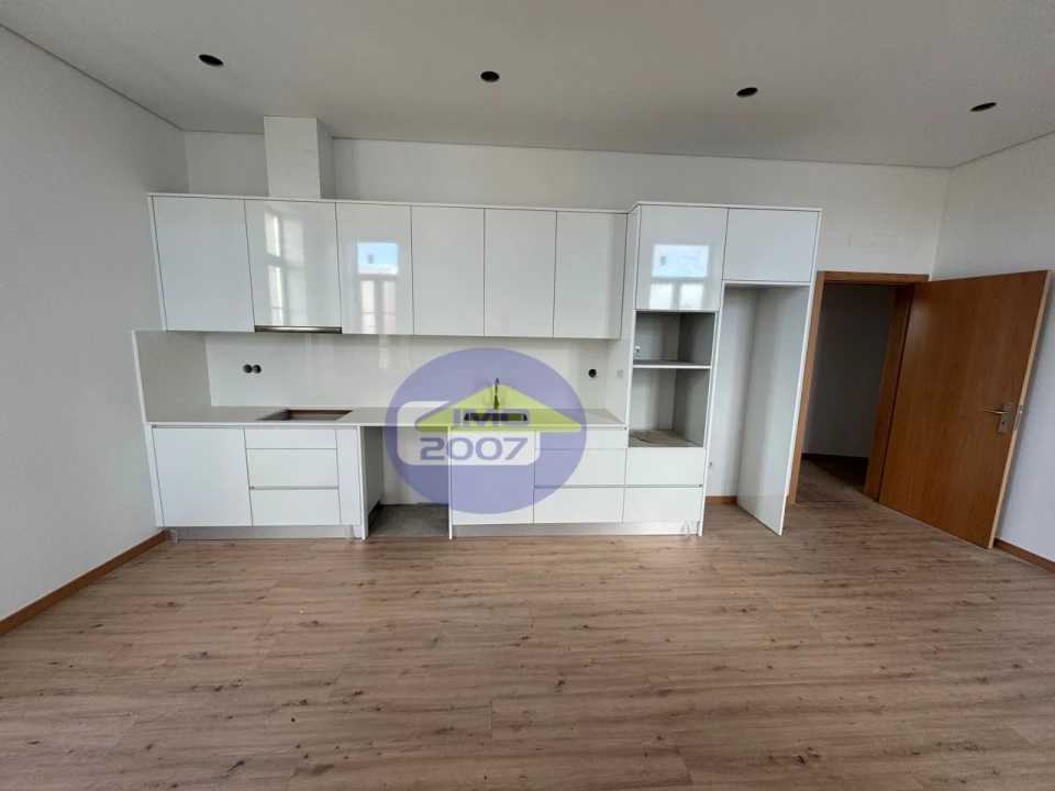 Apartamento T2 para Venda em Ovar, São João, Arada e São Vicente de Pereira Jusã Foto 7