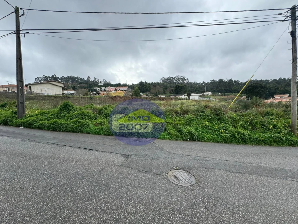 Terreno para Venda em Nogueira da Regedoura Foto 5