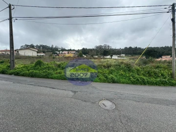 Terreno para Venda em Nogueira da Regedoura