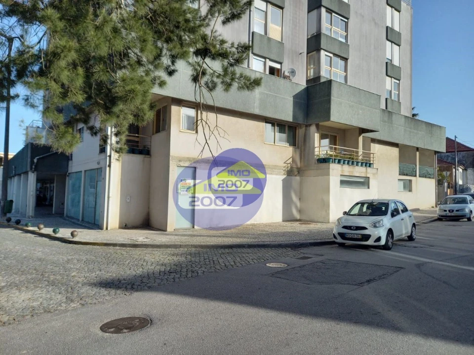 Loja para Venda em Cortegaça Foto 12