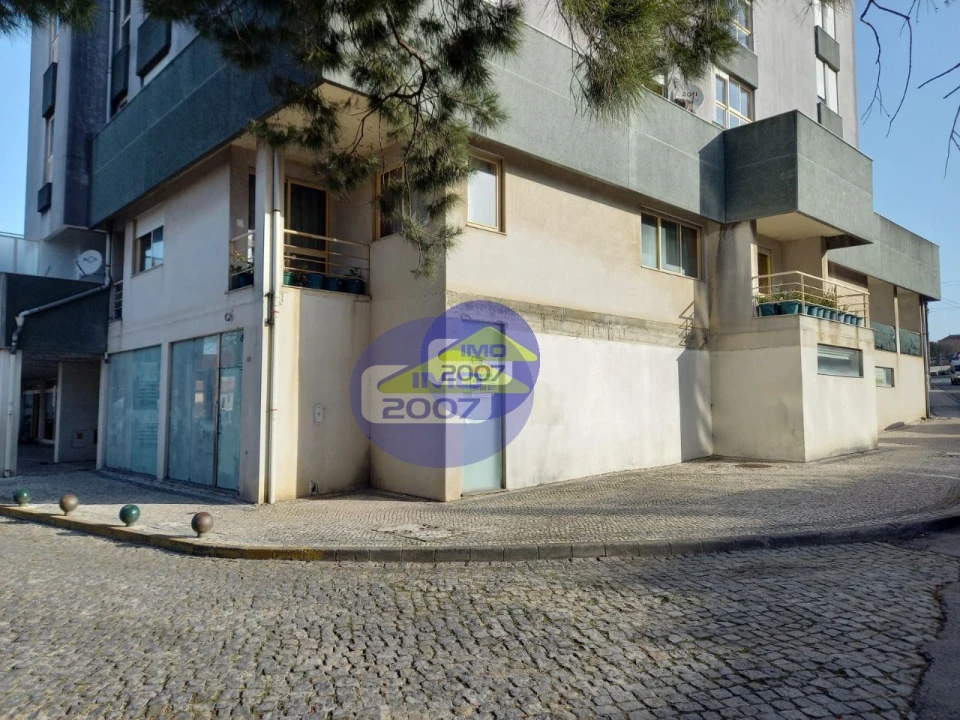 Loja para Venda em Cortegaça Foto 13