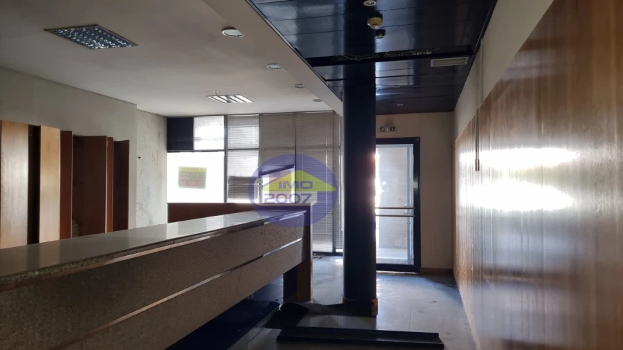 Loja para Venda em Santa Maria de Lamas Foto 9