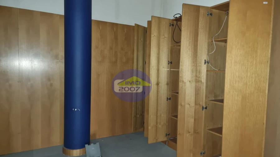 Loja para Venda em Santa Maria de Lamas Foto 27