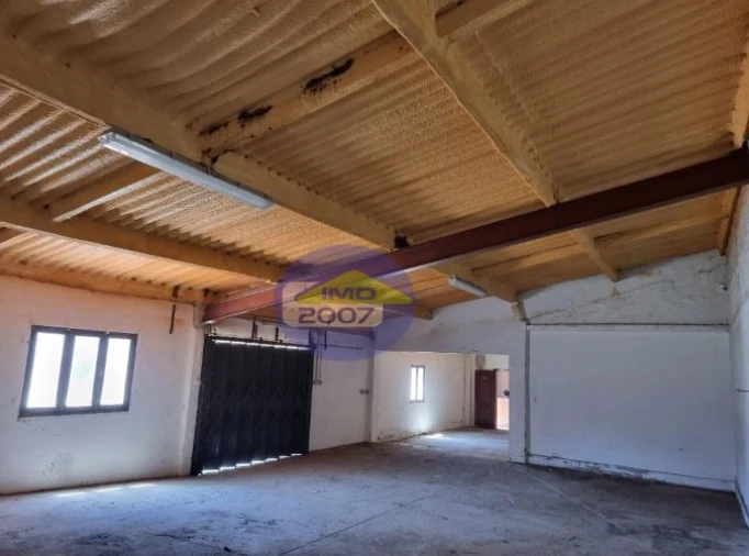 Armazém para Venda em Vilarinho do Bairro Foto 4