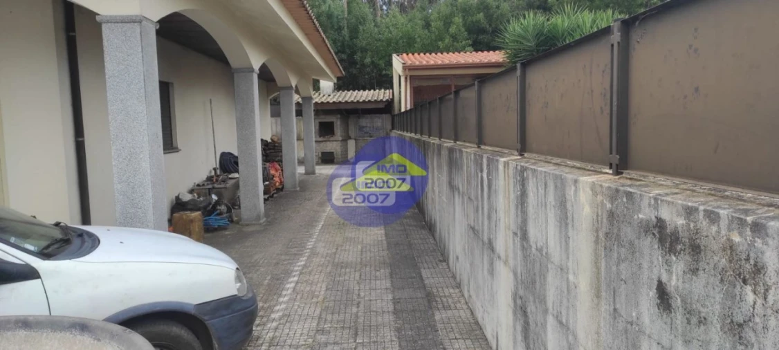 Moradia T3 para Venda em Lourosa Foto 20