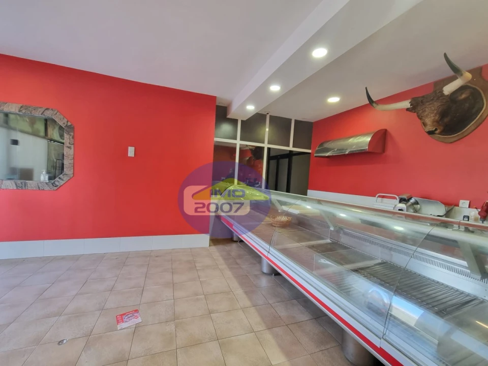 Loja para Venda em Mozelos Foto 3