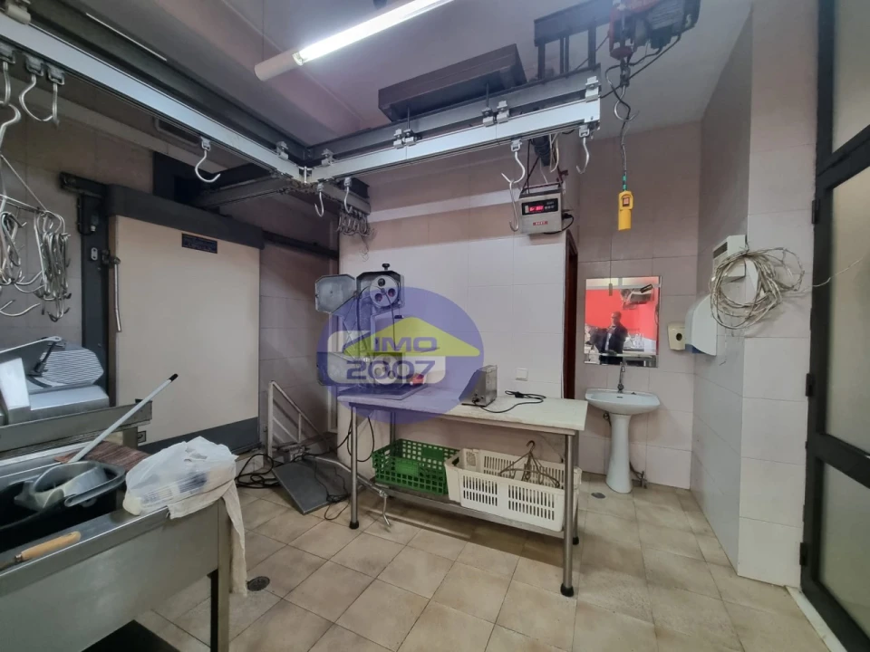 Loja para Venda em Mozelos Foto 10