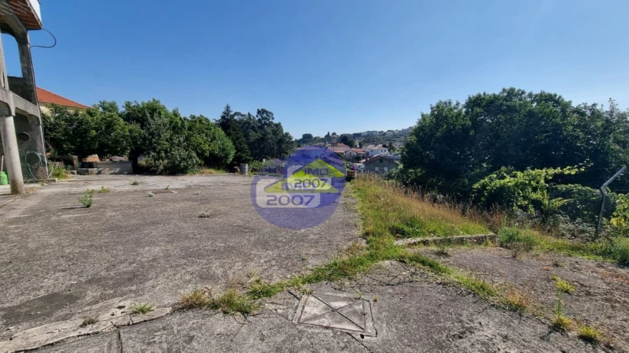 Terreno para Venda em Sanguedo Foto 9