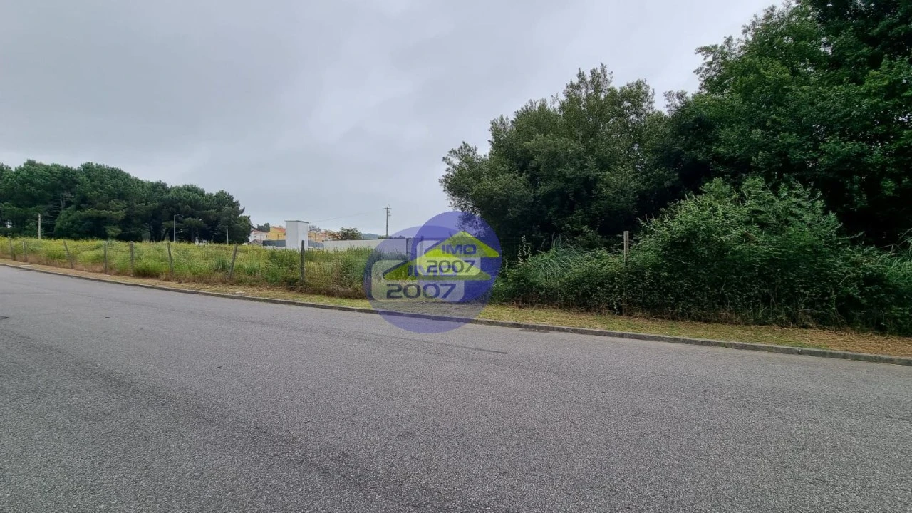 Terreno para Venda em Mozelos Foto 5