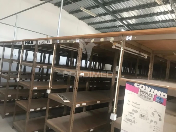 Armazém para Venda em Abrigada e Cabanas de Torres Foto 12