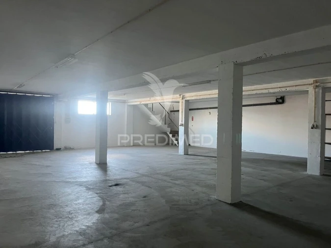 Armazém para Venda em Abrigada e Cabanas de Torres Foto 18