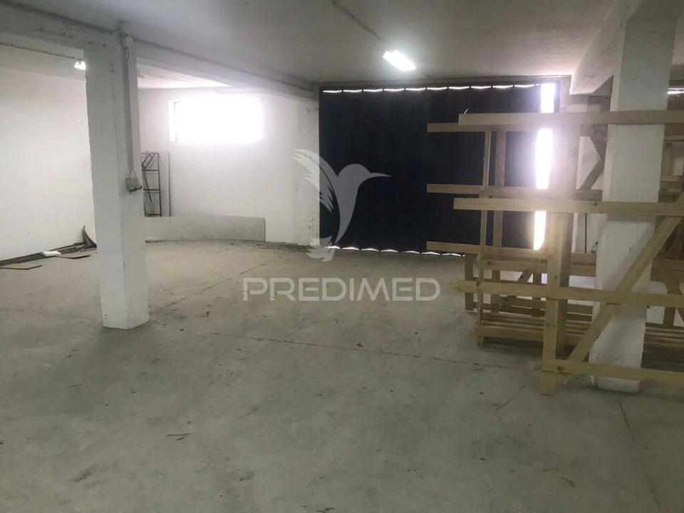 Armazém para Arrendamento em Abrigada e Cabanas de Torres Foto 6
