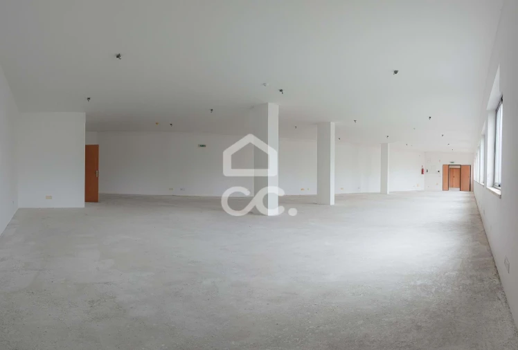 Escritório para Venda em Abrantes (São Vicente e São João) e Alferrarede Foto 6