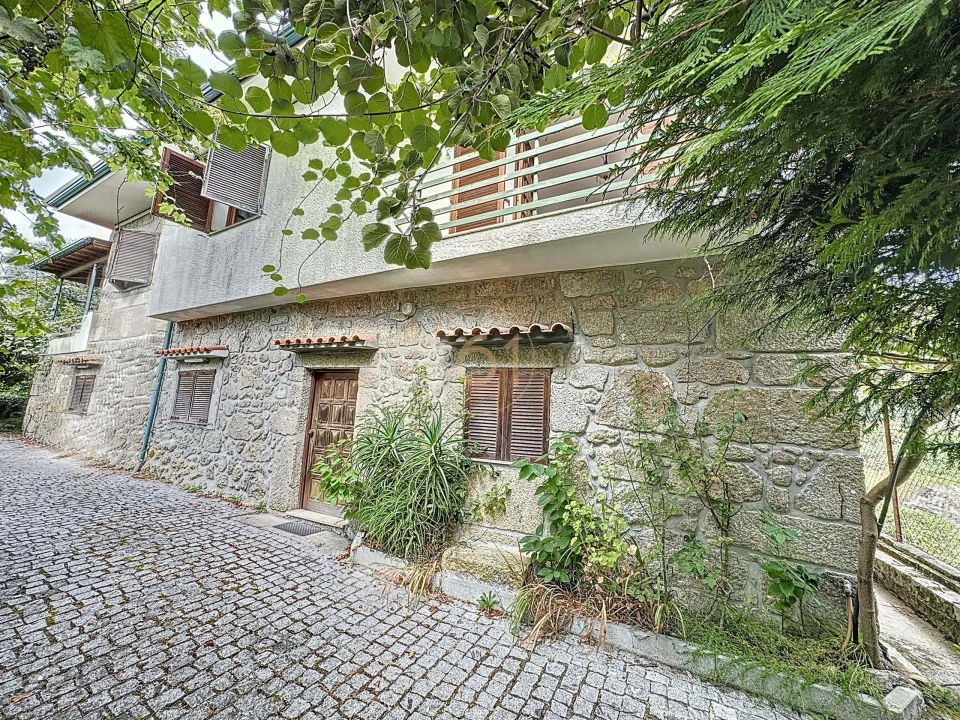 Moradia T4 para Venda em Prado (São Miguel) Foto 2