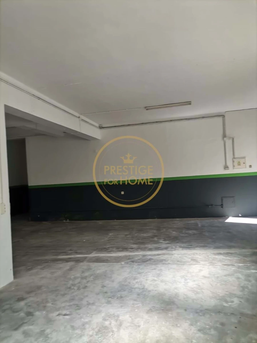 Armazém para Venda em Loule (São Clemente) Foto 6