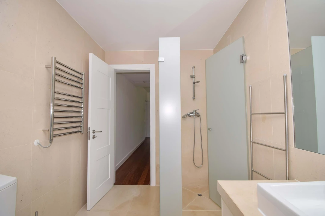 Moradia T5 para Venda em Cascais e Estoril Foto 23