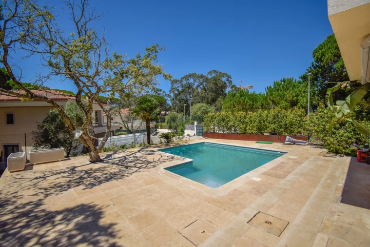 Moradia T5 para Venda em Cascais e Estoril Foto 50