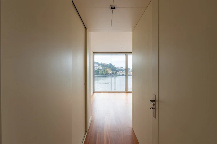 Apartamento T5 para Venda em Lordelo do Ouro e Massarelos Foto 101