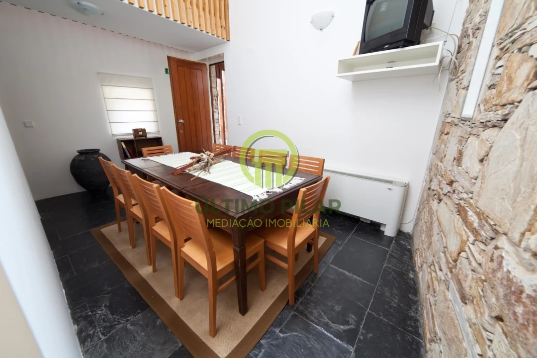 Moradia T5 para Venda em Gimonde Foto 24