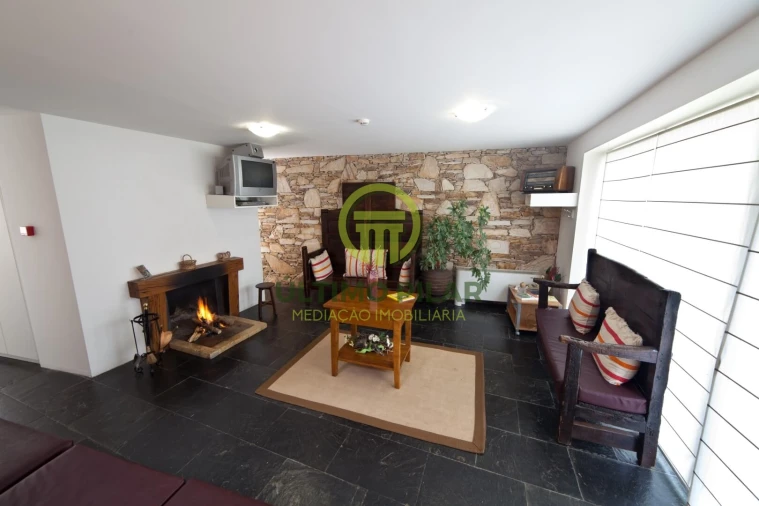 Moradia T5 para Venda em Gimonde Foto 19