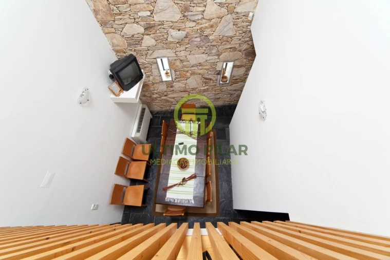 Moradia T5 para Venda em Gimonde Foto 18